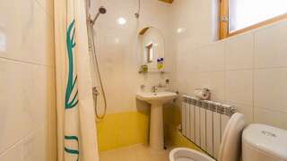 Гостевой дом Самая Ладога Приозерск Номер студия с 1 двуспальной кроватью-5