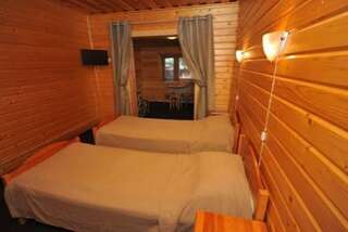 Гостевой дом Мини-Отель «Самая Ладога» Приозерск Стандартный двухместный номер с 2 отдельными кроватями-1