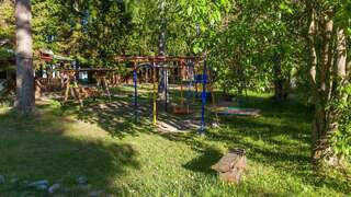 Гостевой дом Самая Ладога Приозерск Коттедж стандарт с 2 односпальными и 1 двуспальной кроватью-16