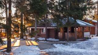 Гостевой дом Самая Ладога Приозерск Коттедж стандарт с 2 односпальными и 1 двуспальной кроватью-10