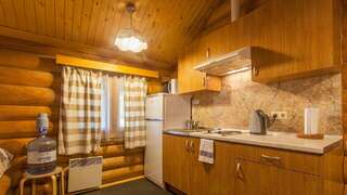 Гостевой дом Самая Ладога Приозерск Коттедж стандарт с 2 односпальными и 1 двуспальной кроватью-4