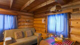 Гостевой дом Самая Ладога Приозерск Коттедж стандарт с 2 односпальными и 1 двуспальной кроватью-6